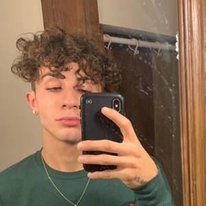 Meet your Posher, Cody